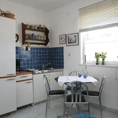 Guest house Meri 3*